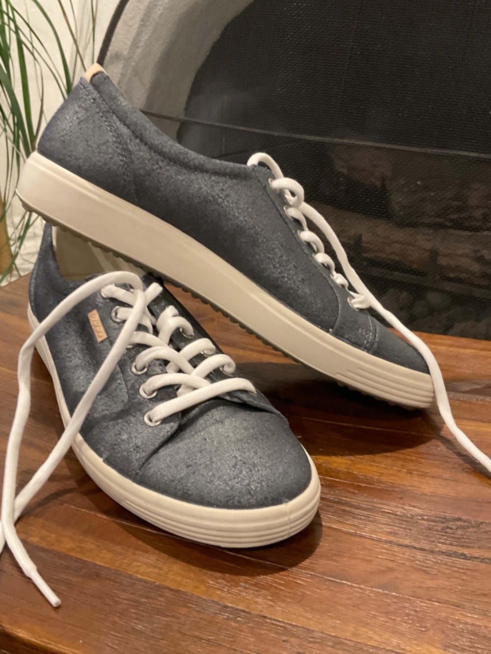 Ecco Soft 7 Sneaker Silver Heavy Suede Size EU40 / US 9-9.5 - Picture 2 of 8